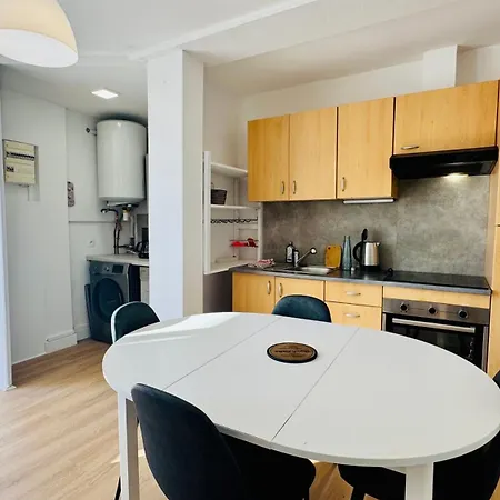L'escapade - Rez-de-chaussee - Commerces - Апартаменты